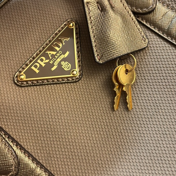 Prada Saffiano Paulette Bag - Picture 4 of 15